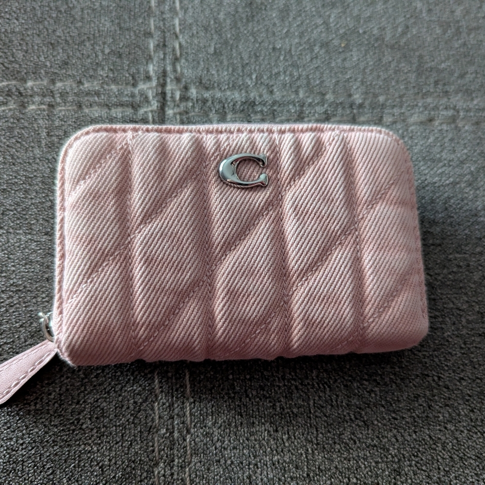 Essential Small Zip Around Card Case Pink Denim